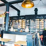 Industrie Hotel Loviano