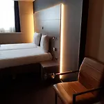 Hotel Industrie *