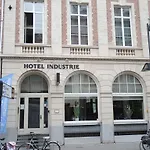 Hotel Industrie Loviano